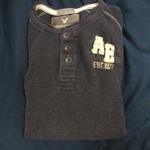 American Eagle blue long sleeved shirt